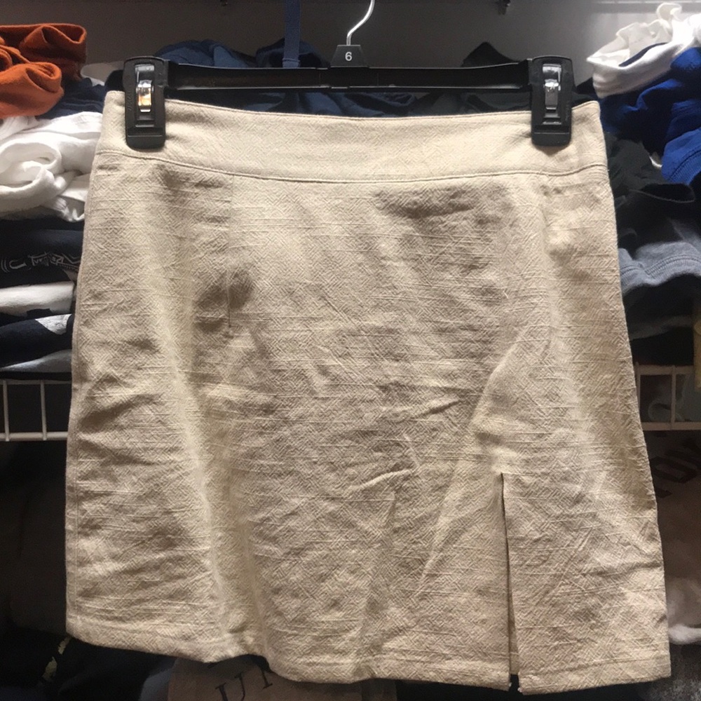 Never worn beige skirt